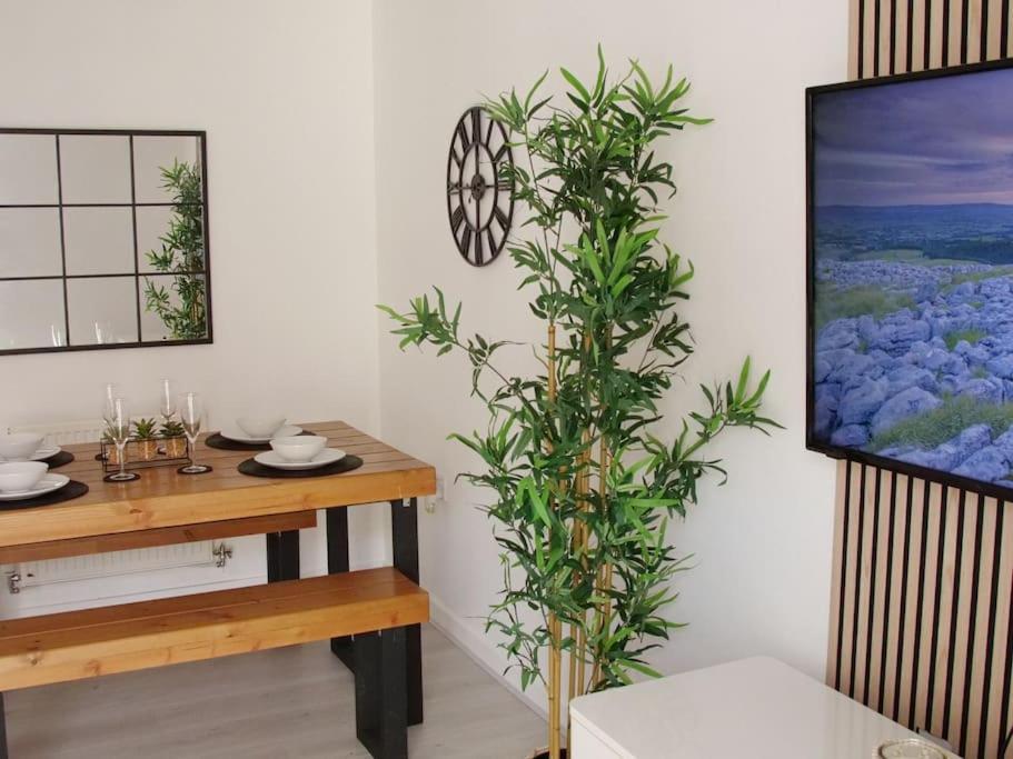 Holiday home Modern 2 Bed House - Hs2, Nec & Birmingham Airport