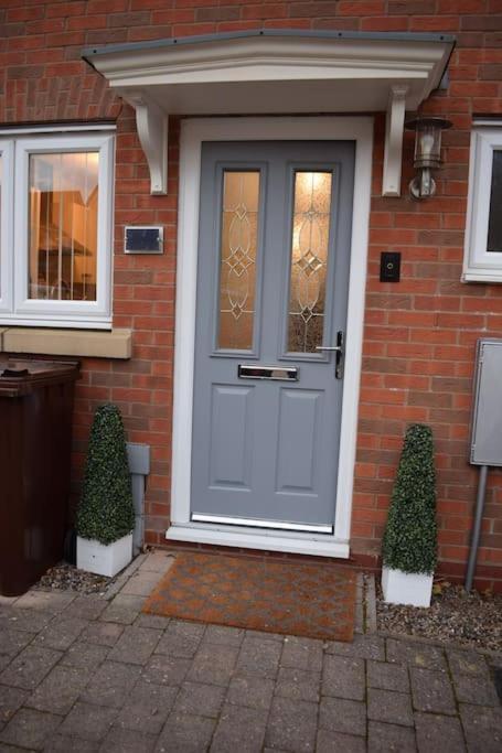 Modern 2 Bed House - Hs2, Nec & Birmingham Airport Holiday home
