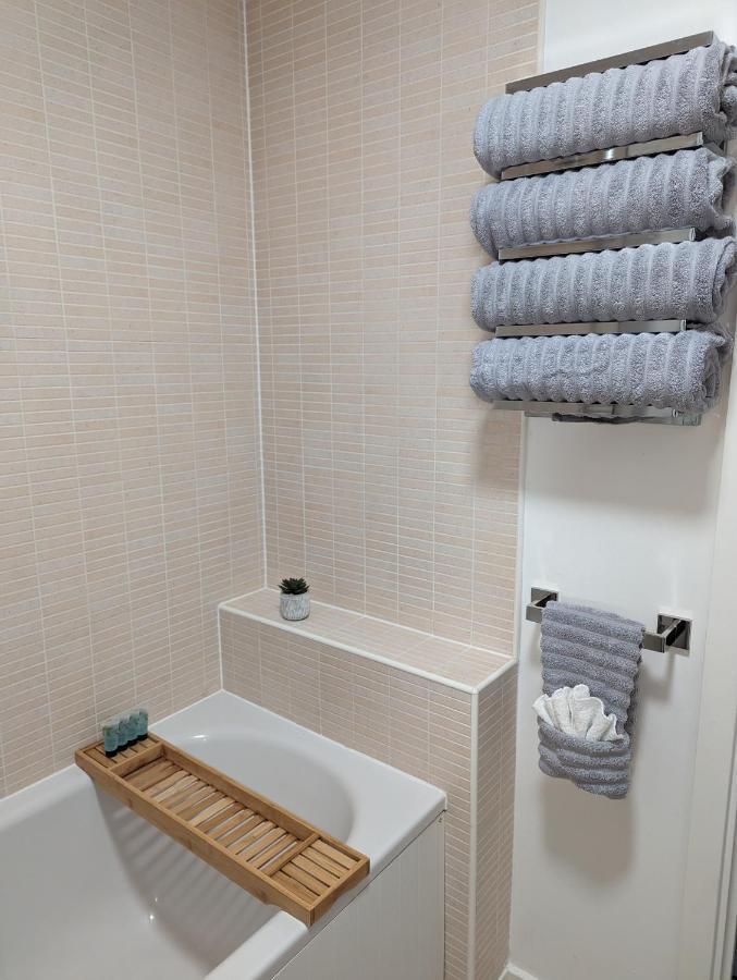Holiday home Modern 2 Bed House - Hs2, Nec & Birmingham Airport *